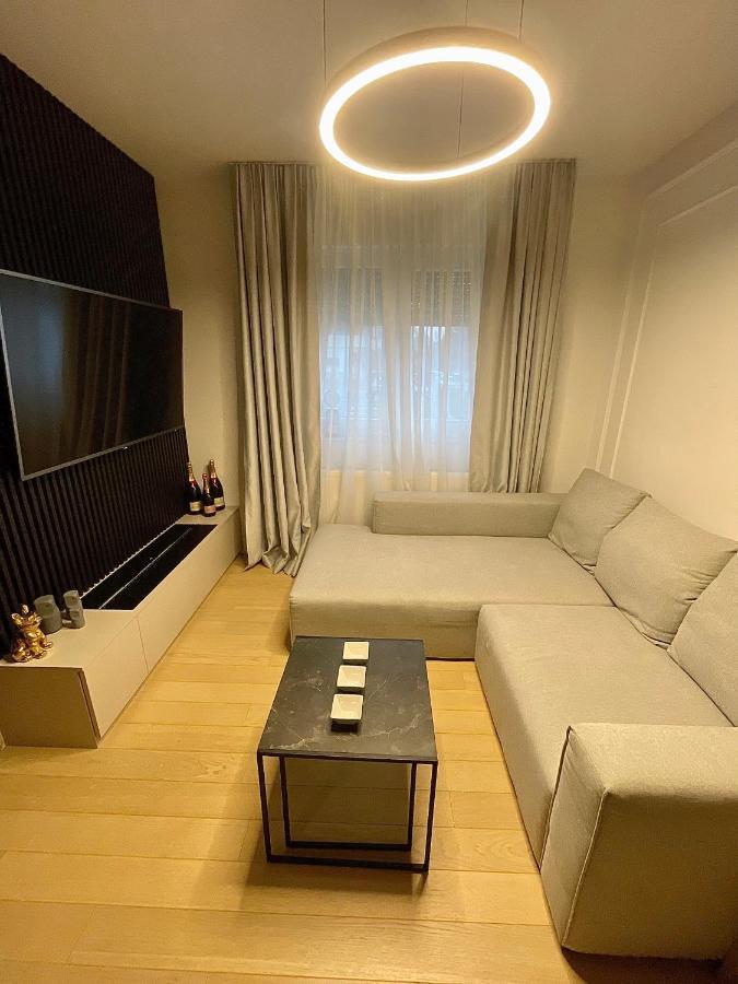 Mv92 Apartment Загреб Екстериор снимка