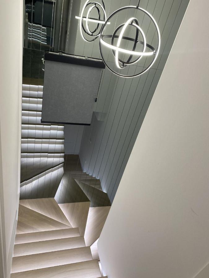 Mv92 Apartment Загреб Екстериор снимка